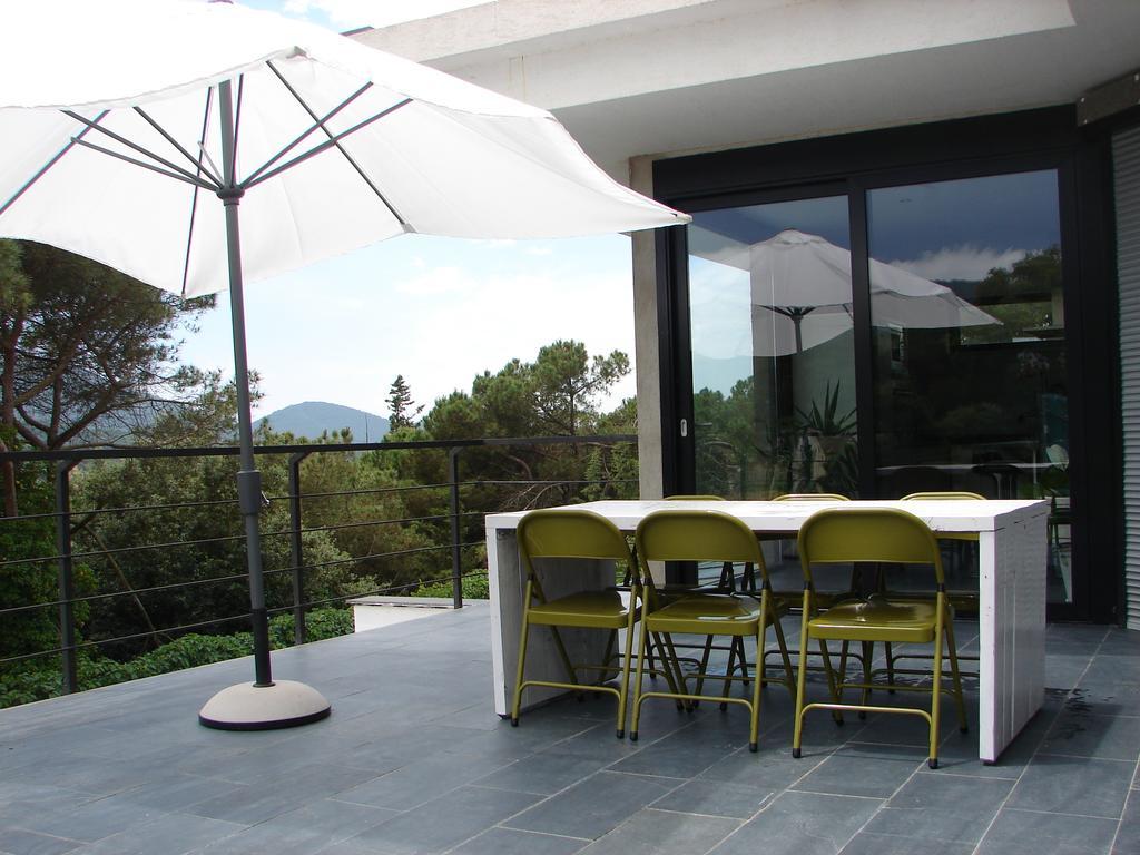 Casa Ceca De La Playa Y Barcelona, Con Piscina Climatizada Y Jacuzzi Villa Vallromanes Rum bild