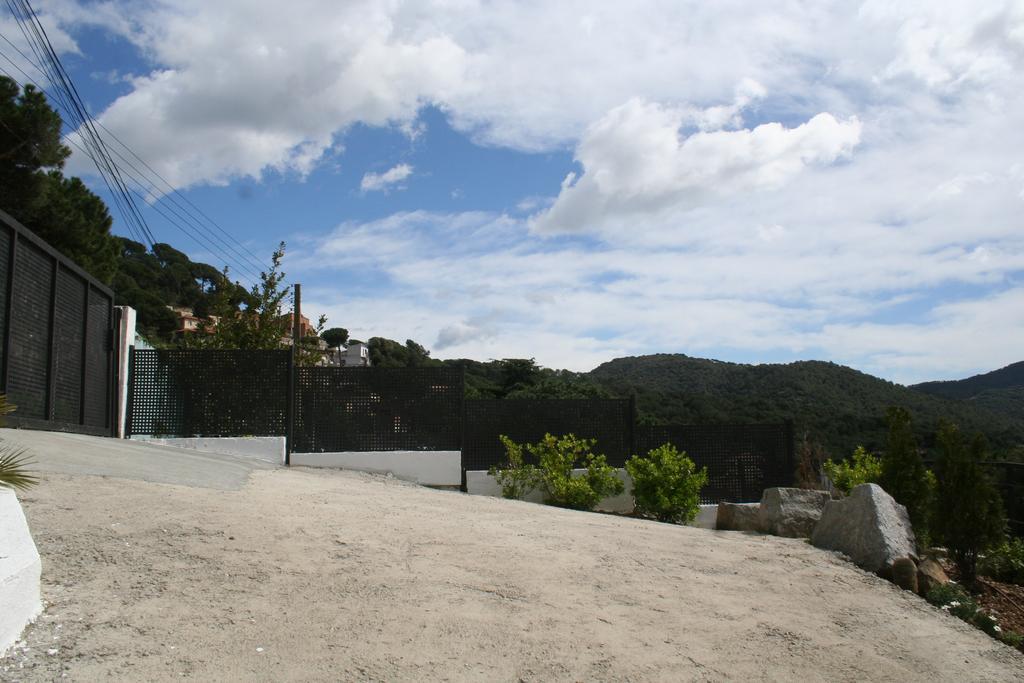 Casa Ceca De La Playa Y Barcelona, Con Piscina Climatizada Y Jacuzzi Villa Vallromanes Rum bild